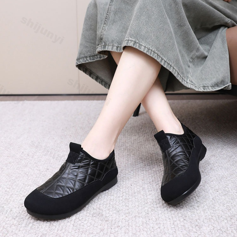Vintage Outdoor Fashion - Deslizamento em sapatos de algodão feminino