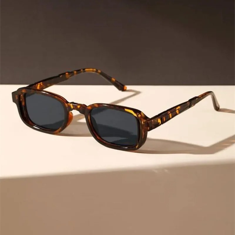 Óculos de Sol Retangulares Lux - Vintage Fashion Enthusiasts avaliação e preço