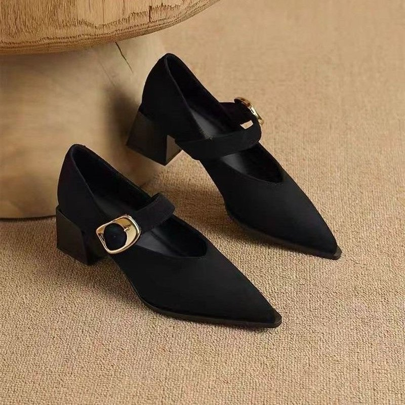 Sapatos de salto alto estilo M - Vintage Fashion Dresses avaliação e preço